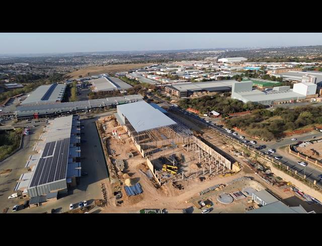 4,868M² WAREHOUSE TO LET IN NORTH RIDING